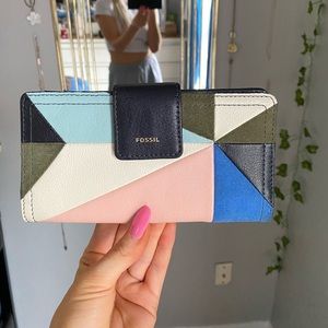 Fossil Multicolor Geometric Wallet